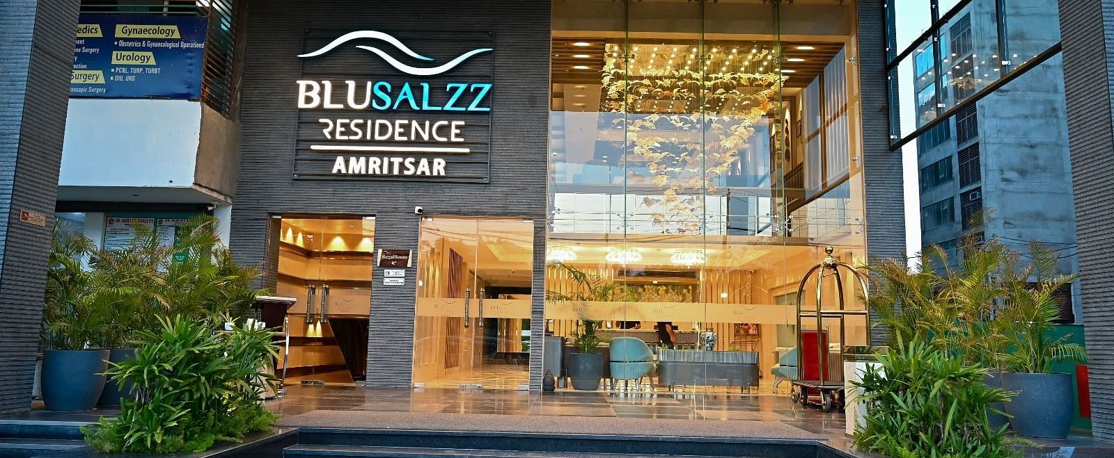 Hotel Entry